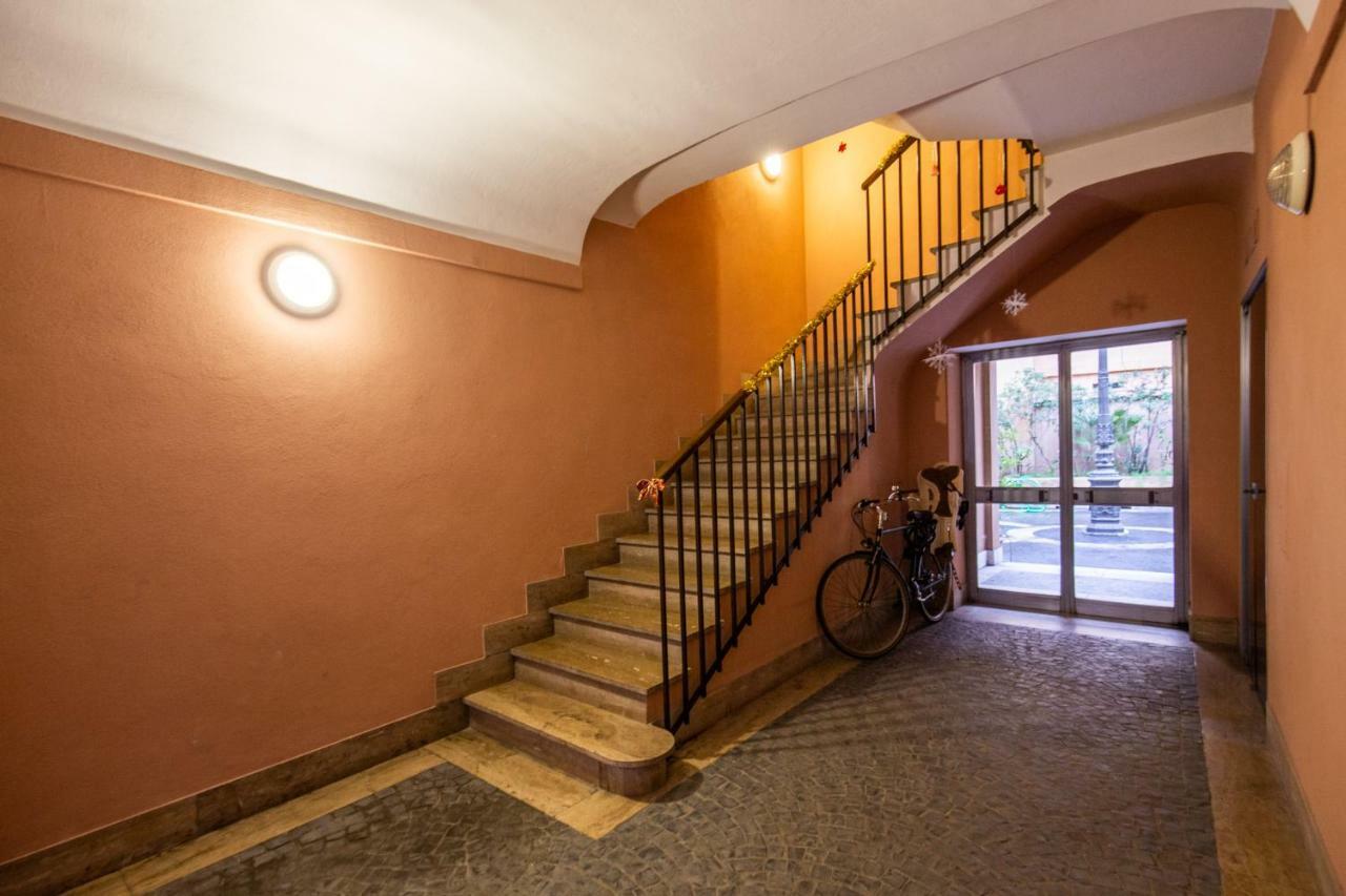 Апартаменти Fresh House Borghese Рим Екстер'єр фото